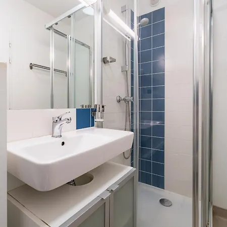 Duo Secret - Lumineuse Sur Les Allées Apartahotel 3*