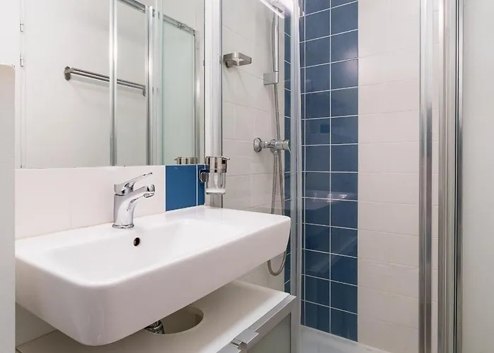 Duo Secret - Lumineuse Sur Les Allées Apartahotel 3*